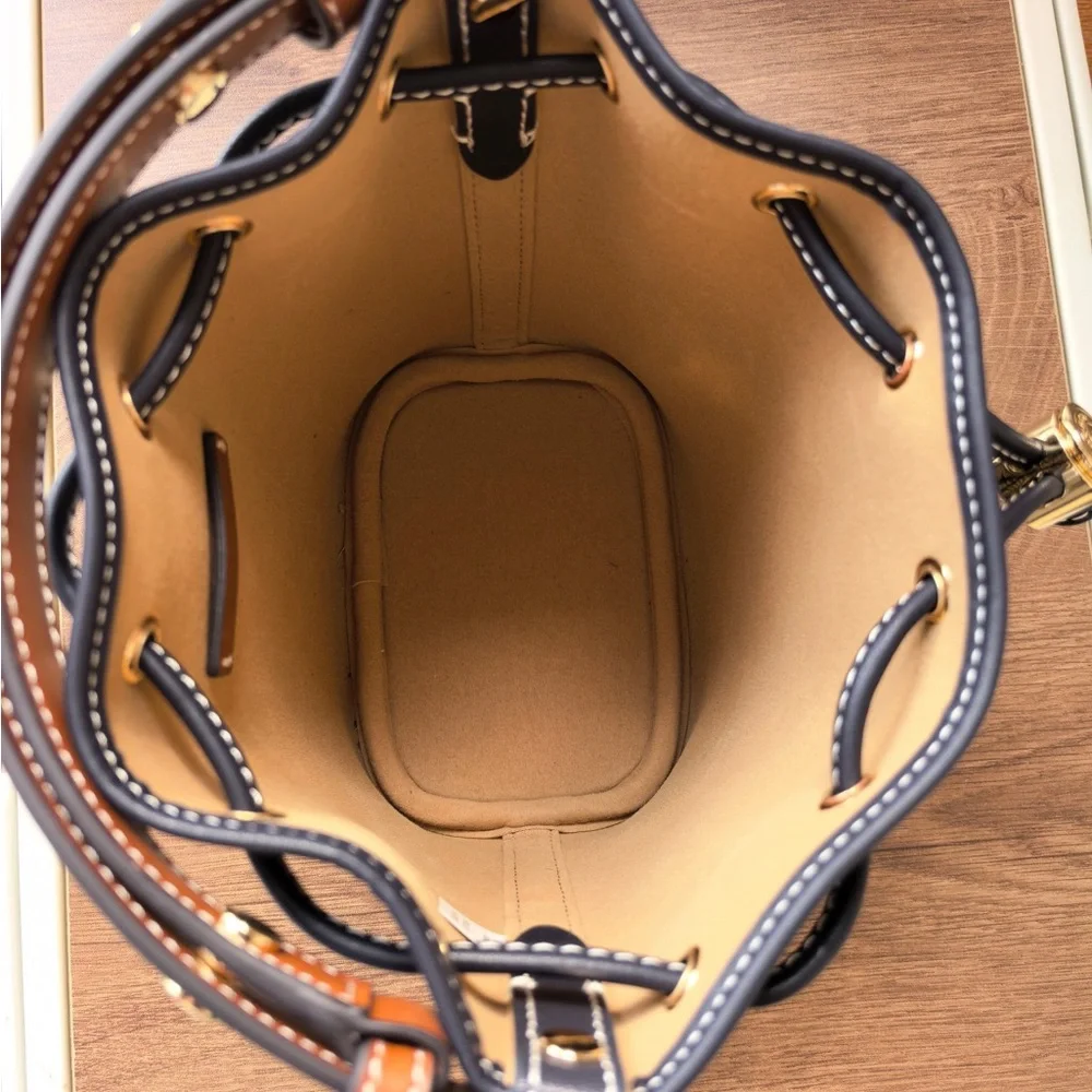 tory burch bag